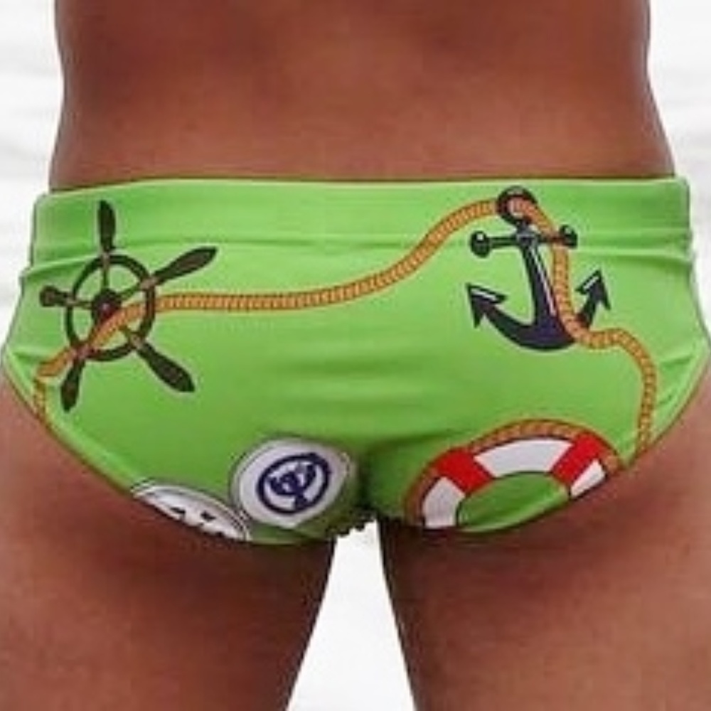 BATTYSTA MEN'S SWIMSUIT